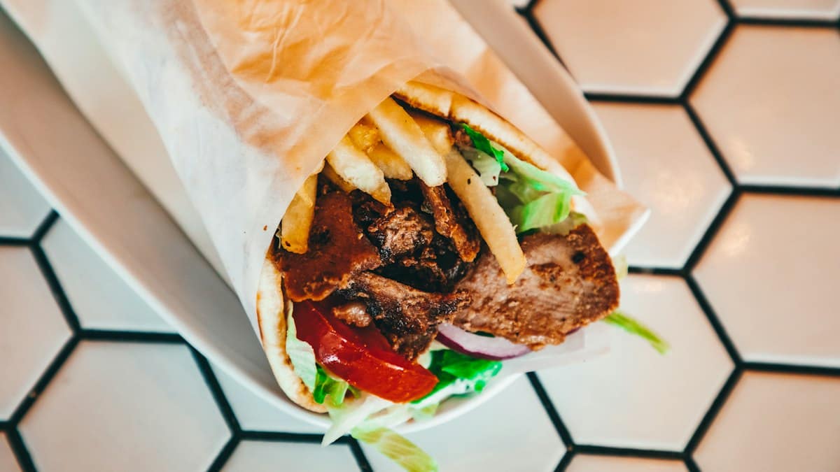 Na vidličce Romana Pauluse: Kebab: Je to vlastně gyrosNa vidličce Romana Pauluse: Kebab: Je to vlastně gyrosČeský rozhlason 2