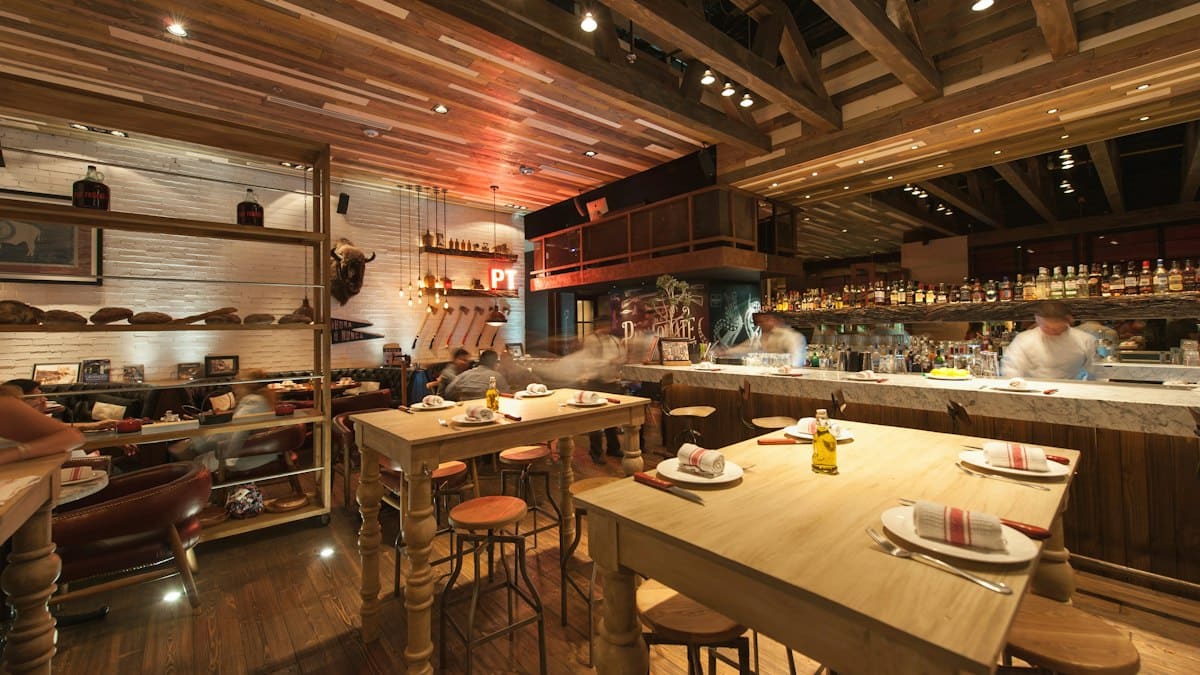 Kafkoff – bistro a galerie na místě rodného domu France Kafky