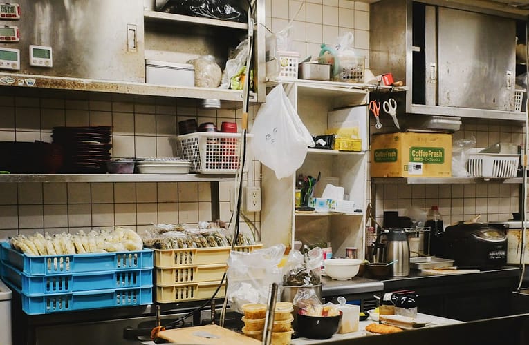 Sklad a inventura v restauraci: řízení zásob krok za krokem